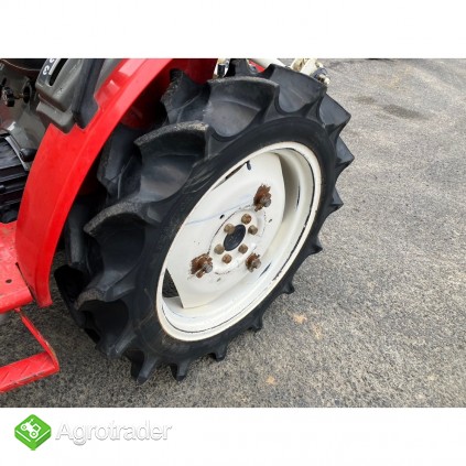 Traktor Yanmar F200D - 4x4 – 20 KM - zdjęcie 7