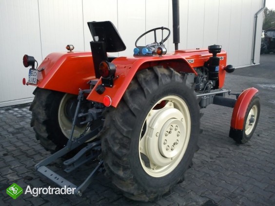 URSUS C-330M - zdjęcie 3